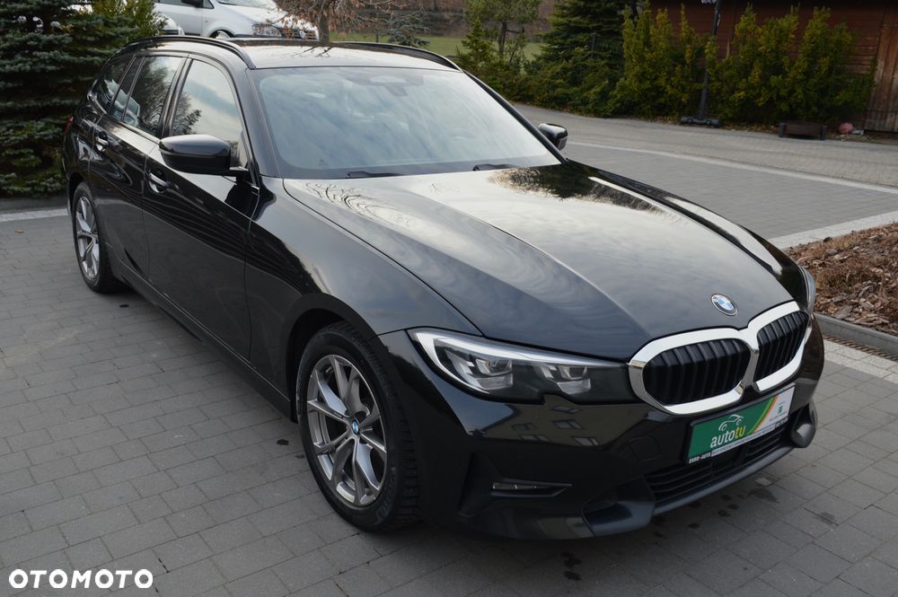BMW Seria 3 320d Sport Line Shadow - 10