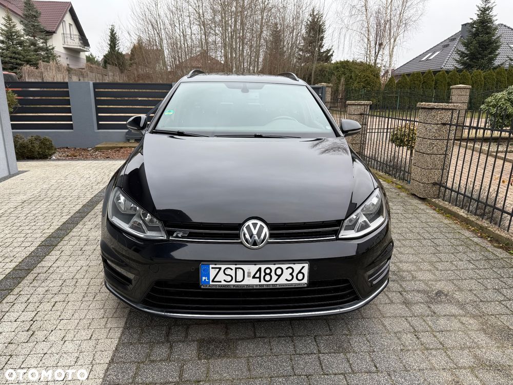 Volkswagen Golf - 28