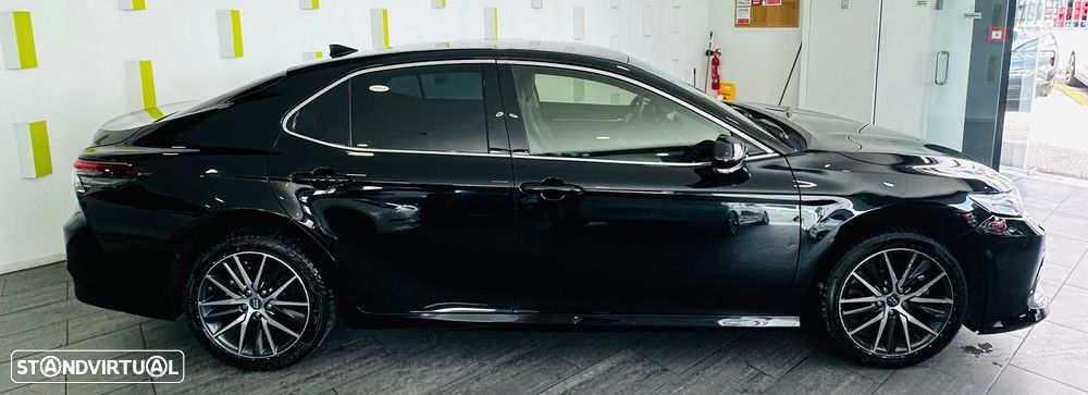 Toyota Camry - 7
