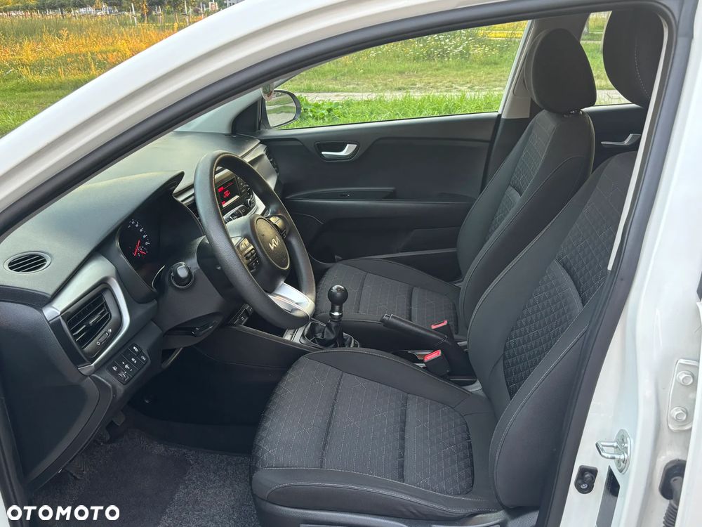 Kia Rio 1.2 M - 18