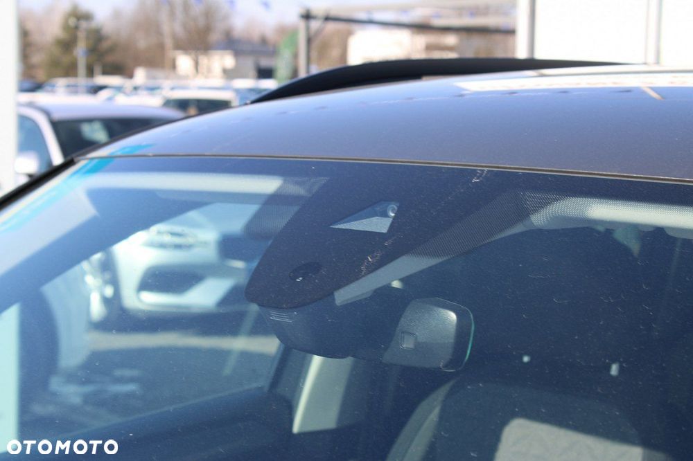 Volkswagen Tiguan - 14