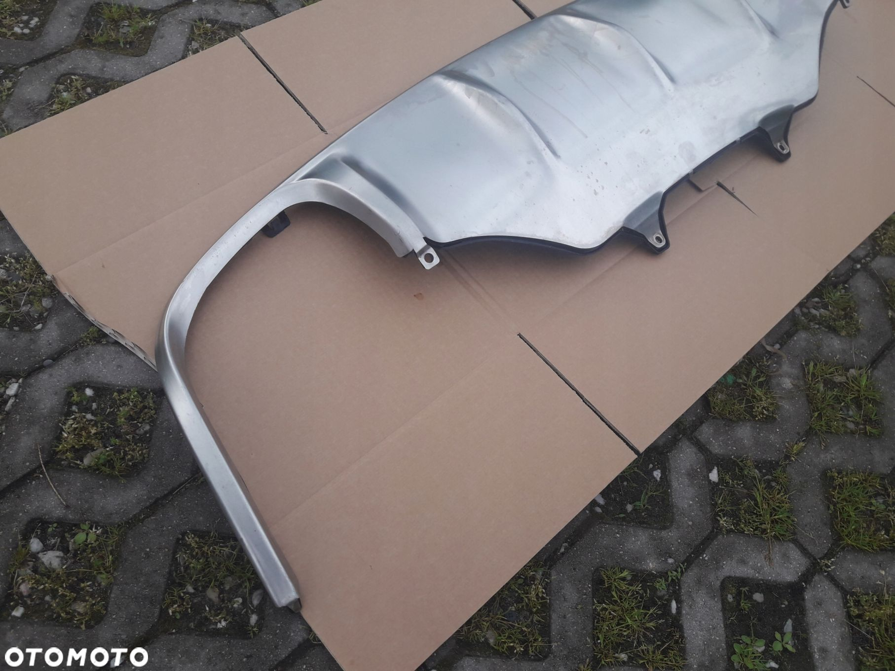 DYFUZOR ZDERZAKA PORSCHE MACAN ŁADNY ORYGINAŁ - 3