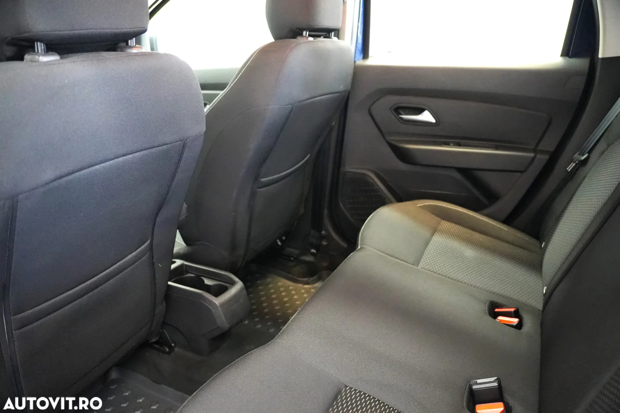 Dacia Duster 1.5 Blue dCi 4WD Comfort - 9