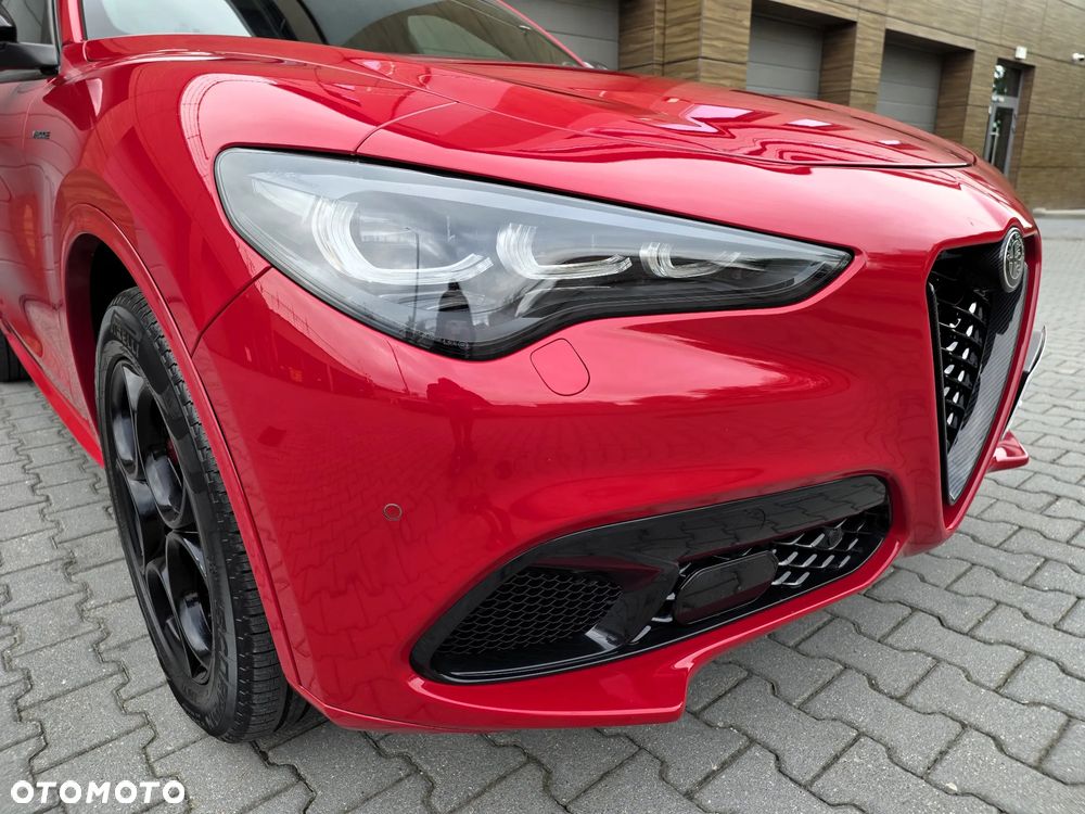 Alfa Romeo Stelvio 2.0 Turbo 16V AT8-Q4 First Edition - 13