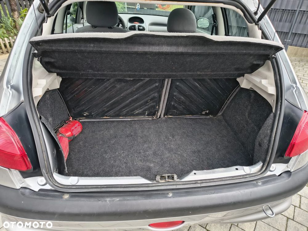 Peugeot 206 1.1 Color-Line - 9