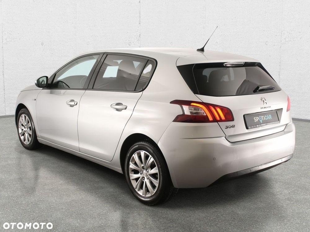 Peugeot 308 - 7