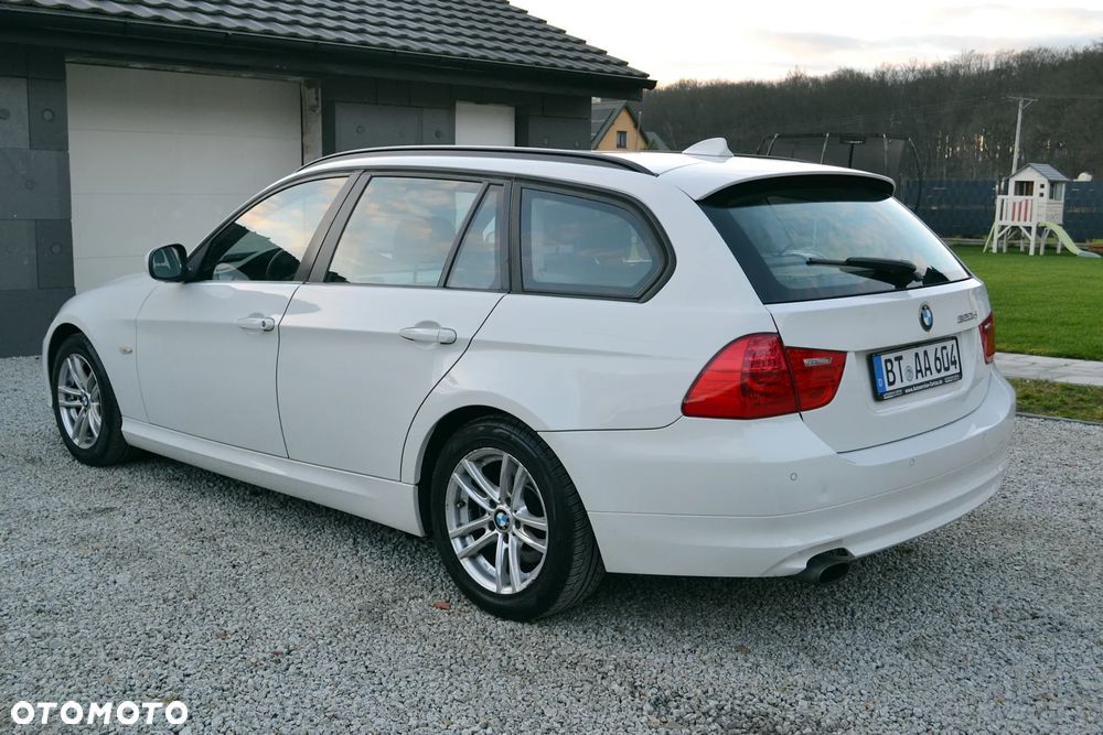 BMW Seria 3 320d DPF - 6