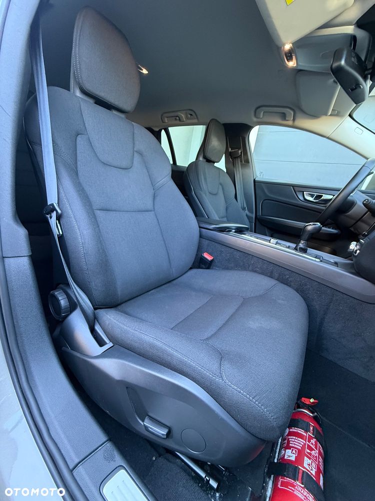 Volvo V60 - 25