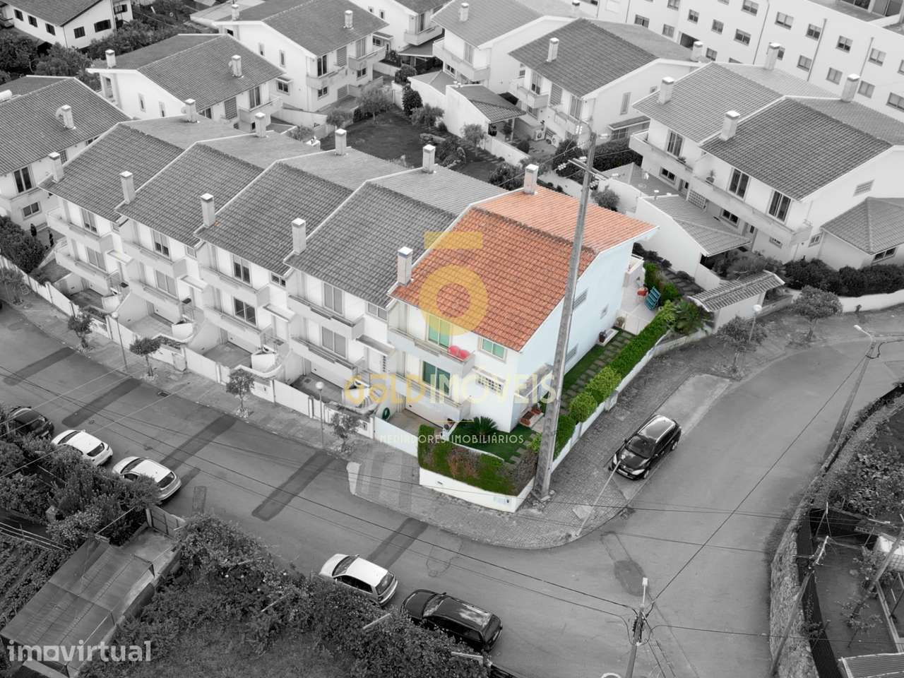 Moradia em Banda T4 Venda em Oliveira de Azeméis, Santiago de Riba-Ul, - Grande imagem: 4/47