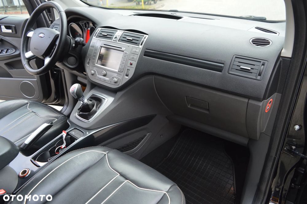 Ford Kuga 2.0 TDCi 4x4 Individual - 23