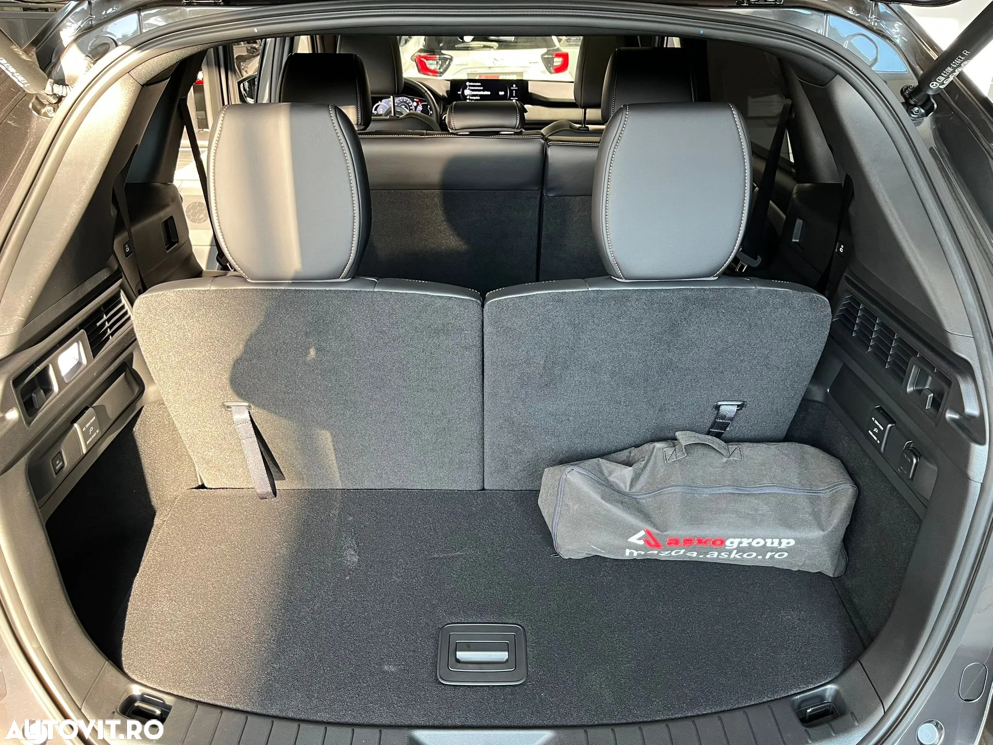 Mazda CX-80 2.5 e-Skyactiv AT8 AWD PHEV Homura Plus - 28