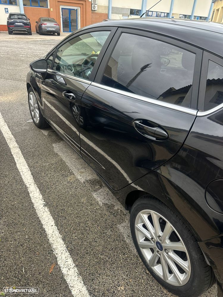 Ford Fiesta 1.5 TDCi Trend - 11