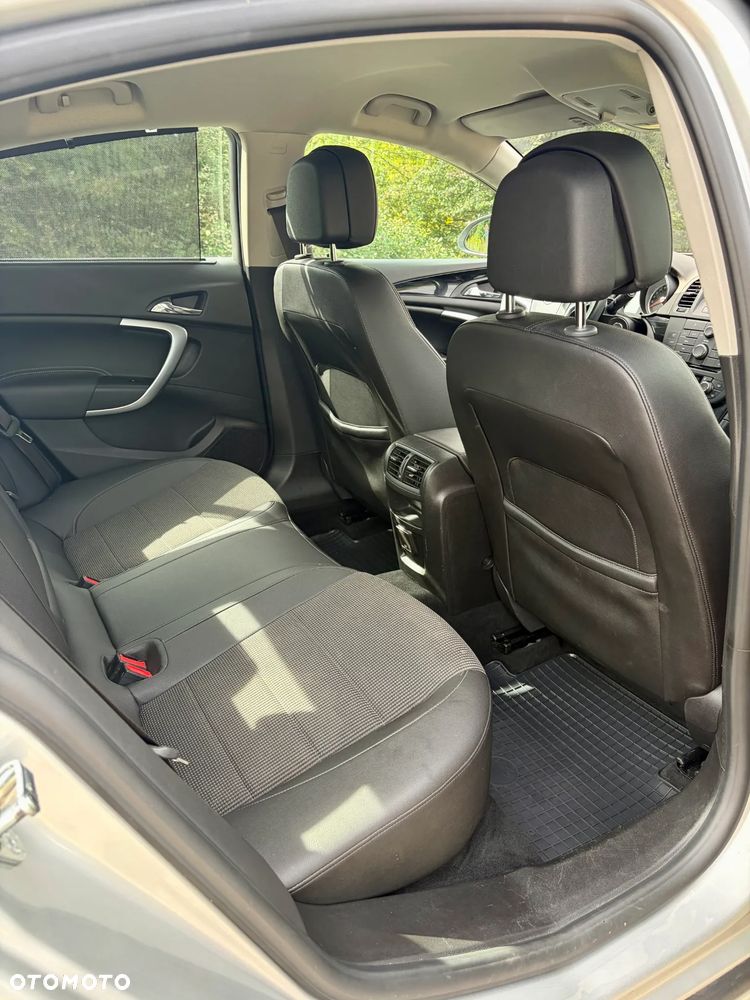 Opel Insignia 1.6 T Cosmo - 22