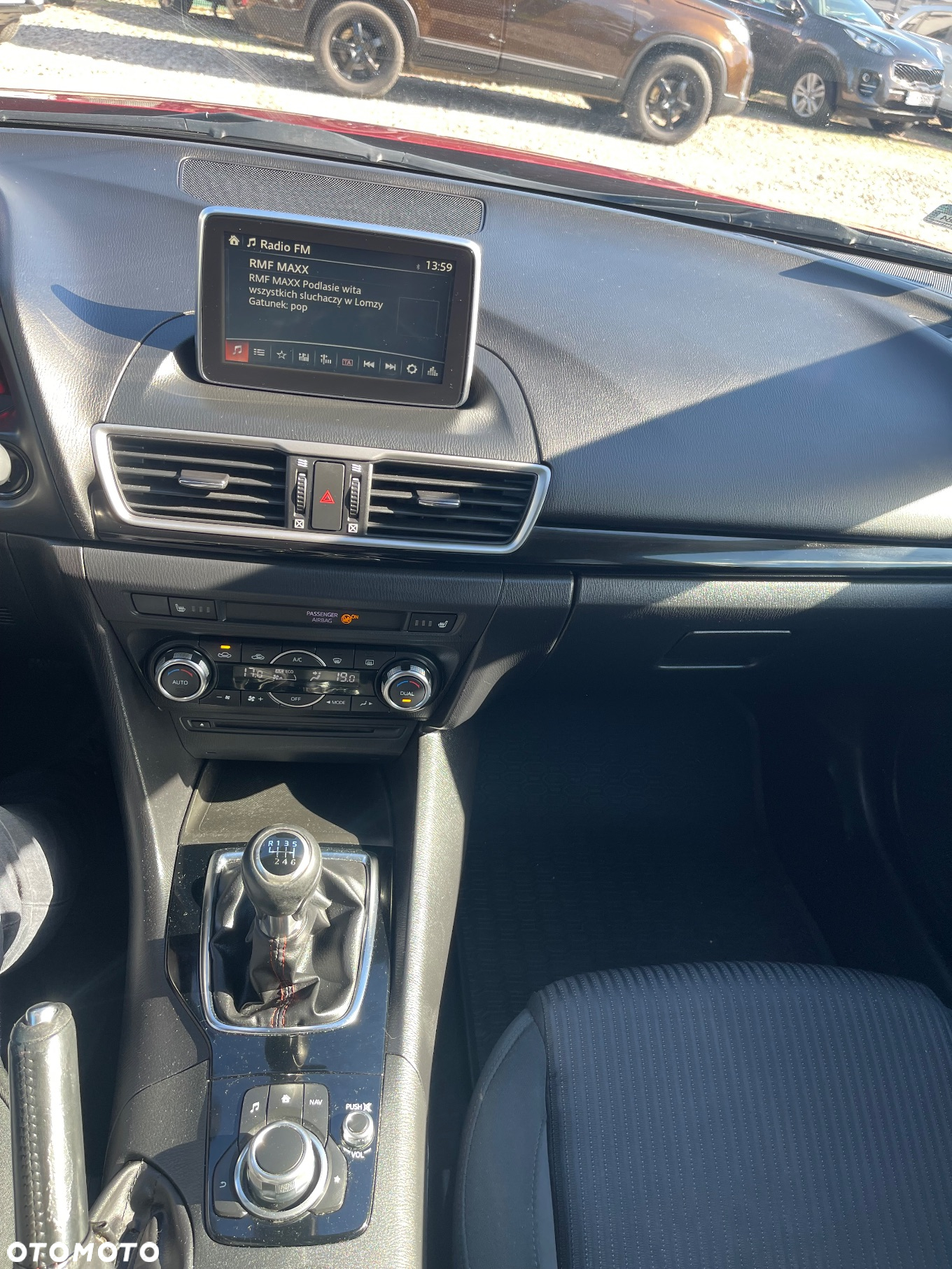 Mazda 3 SKYACTIV-D 105 Center-Line - 3