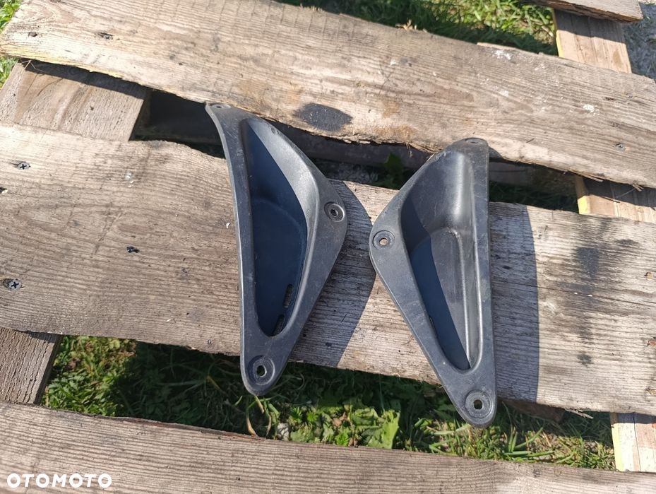 Zaślepka ramy Yamaha R6 rj03 98 - 02 r zaślepki plastiki owiewki B4 - 1