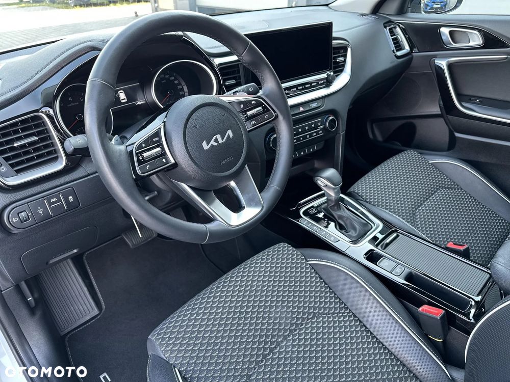 Kia Ceed 1.5 T-GDI Tribute DCT - 11