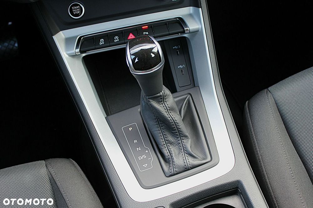 Audi Q3 35 TDI S tronic - 21