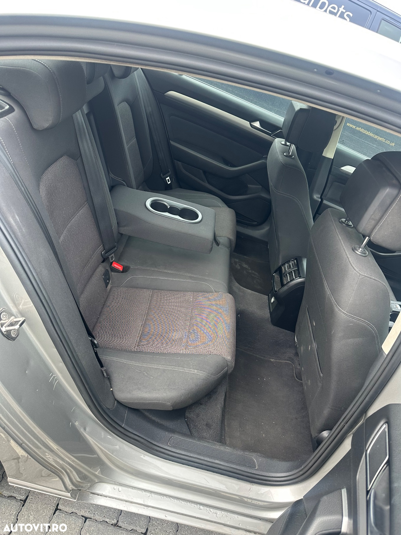 Volkswagen Passat 2.0 TDI SCR Business - 6