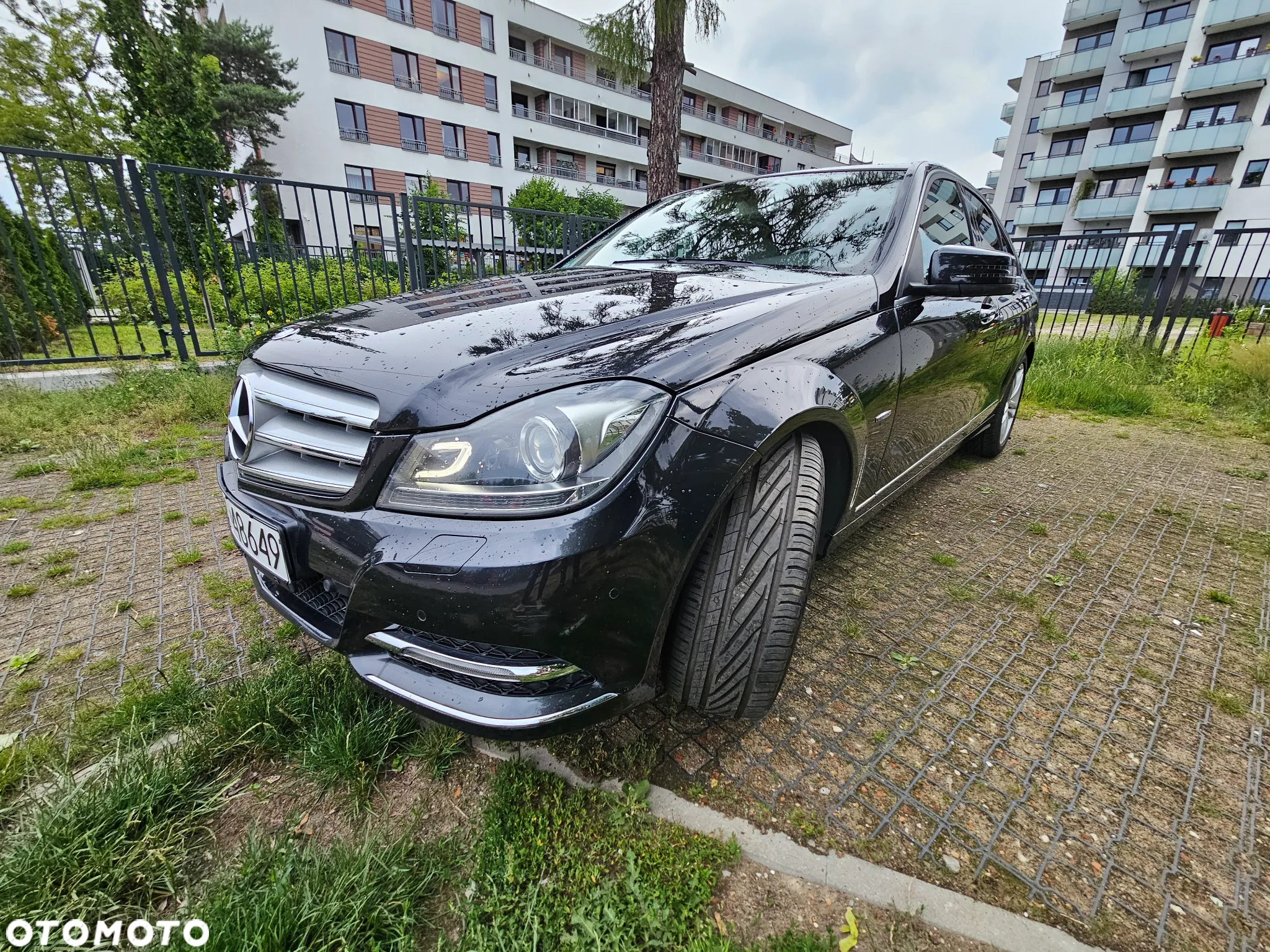 Mercedes-Benz Klasa C 180 BlueEFFICIENCY 7G-TRONIC Avantgarde - 19