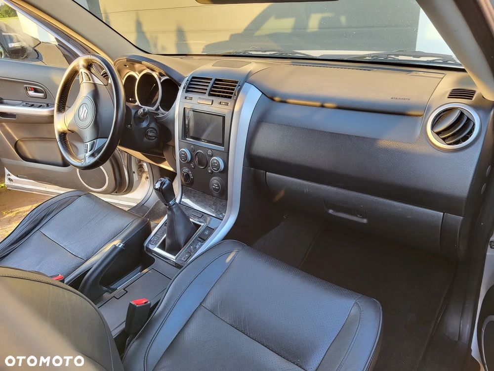 Suzuki Grand Vitara - 6