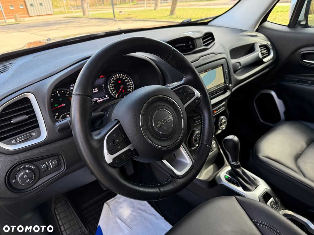 Jeep Renegade - 31