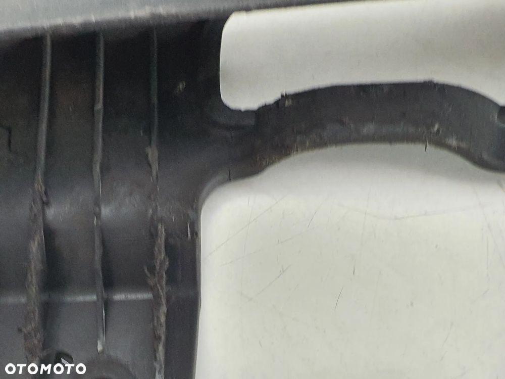 HONDA CB 125 JC64 OSŁONA ŁAŃCUCHA - 16