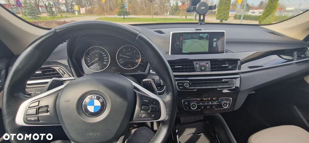 BMW X1 xDrive25d xLine sport - 23