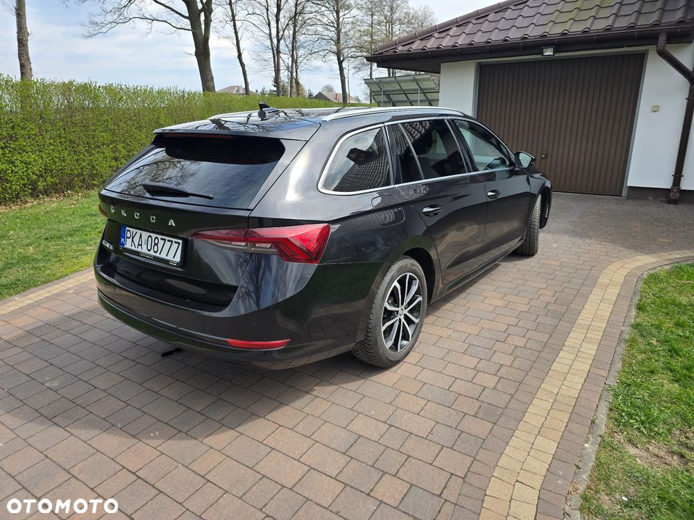 Skoda Octavia 2.0 TDI Style DSG - 7