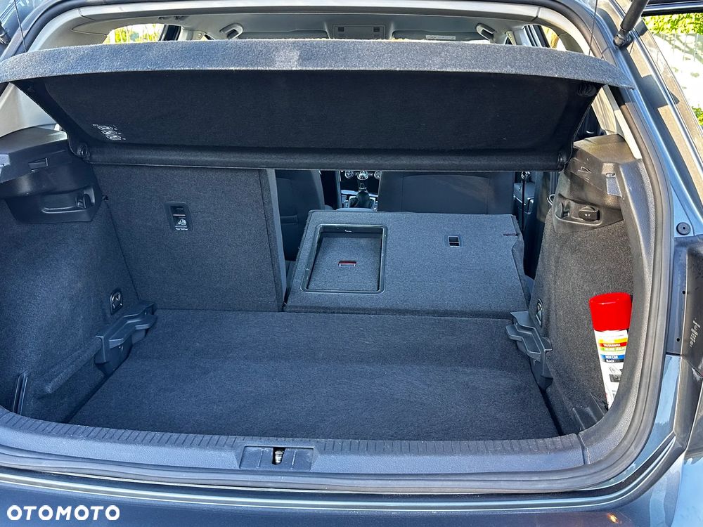 Volkswagen Golf 1.4 TSI Sound - 30
