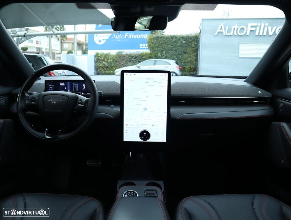 Ford Mustang Mach-E 75.7 kWh Premium AWD - 4