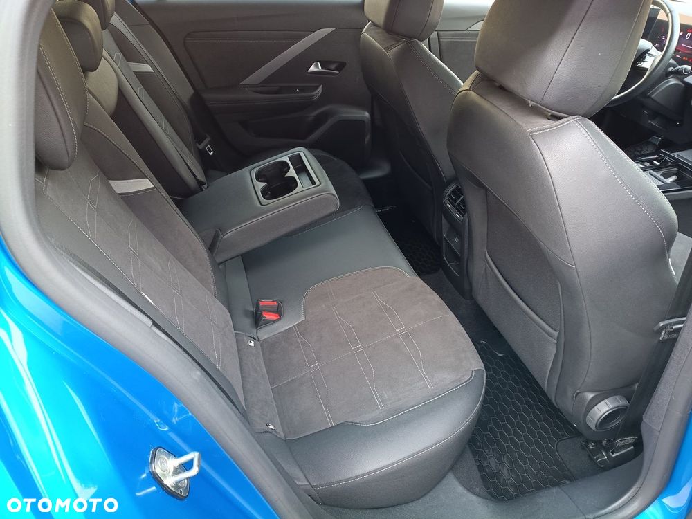 Opel Astra - 9
