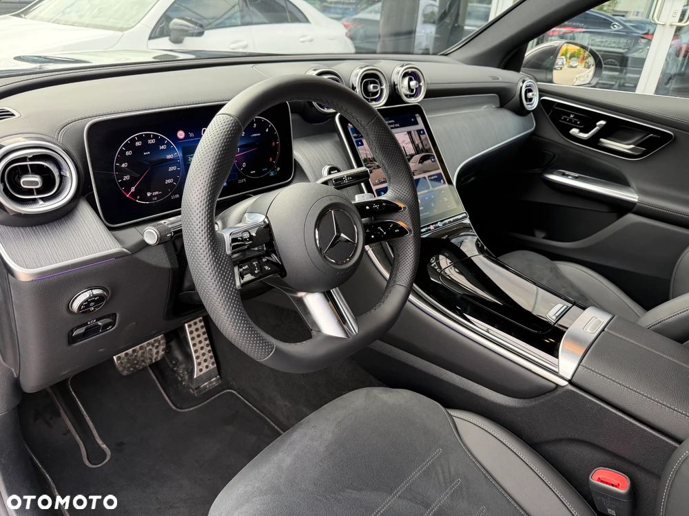 Mercedes-Benz GLC 300 d 4Matic 9G-TRONIC Edition AMG Line - 11