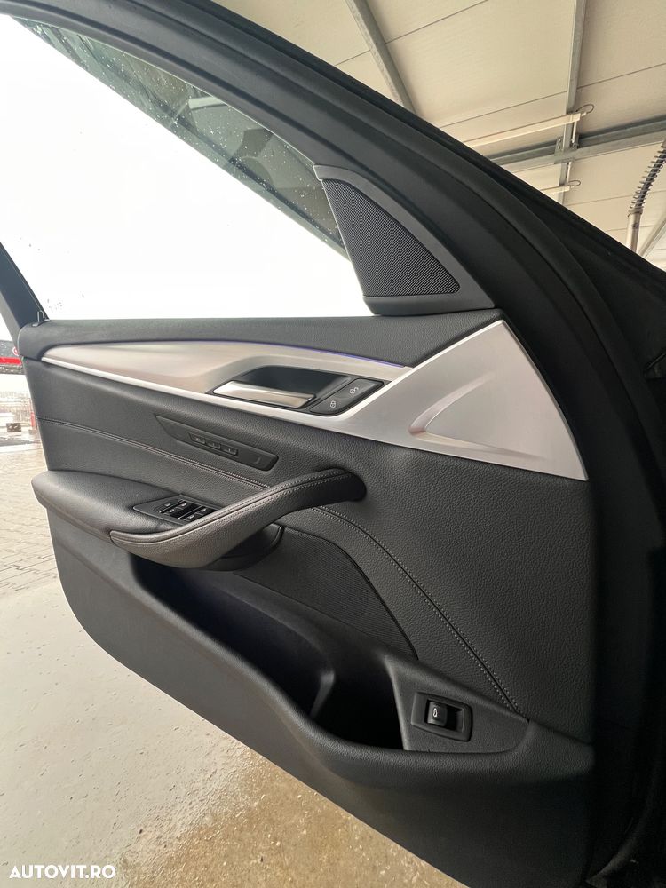 BMW Seria 5 520d xDrive Aut. Sport Line - 17