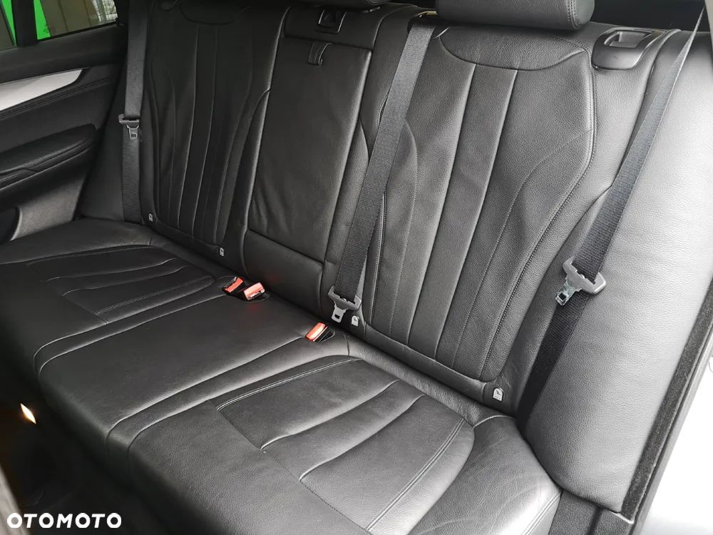 BMW X5 xDrive30d - 34