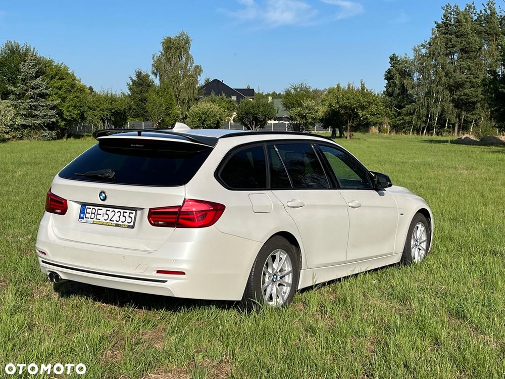 BMW Seria 3 320d Efficient Dynamics - 2