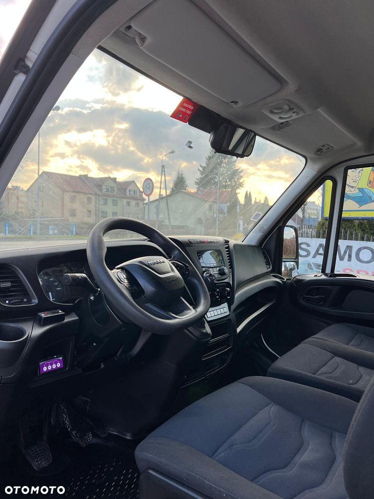 Iveco 35c14 Kontener+Winda - 16