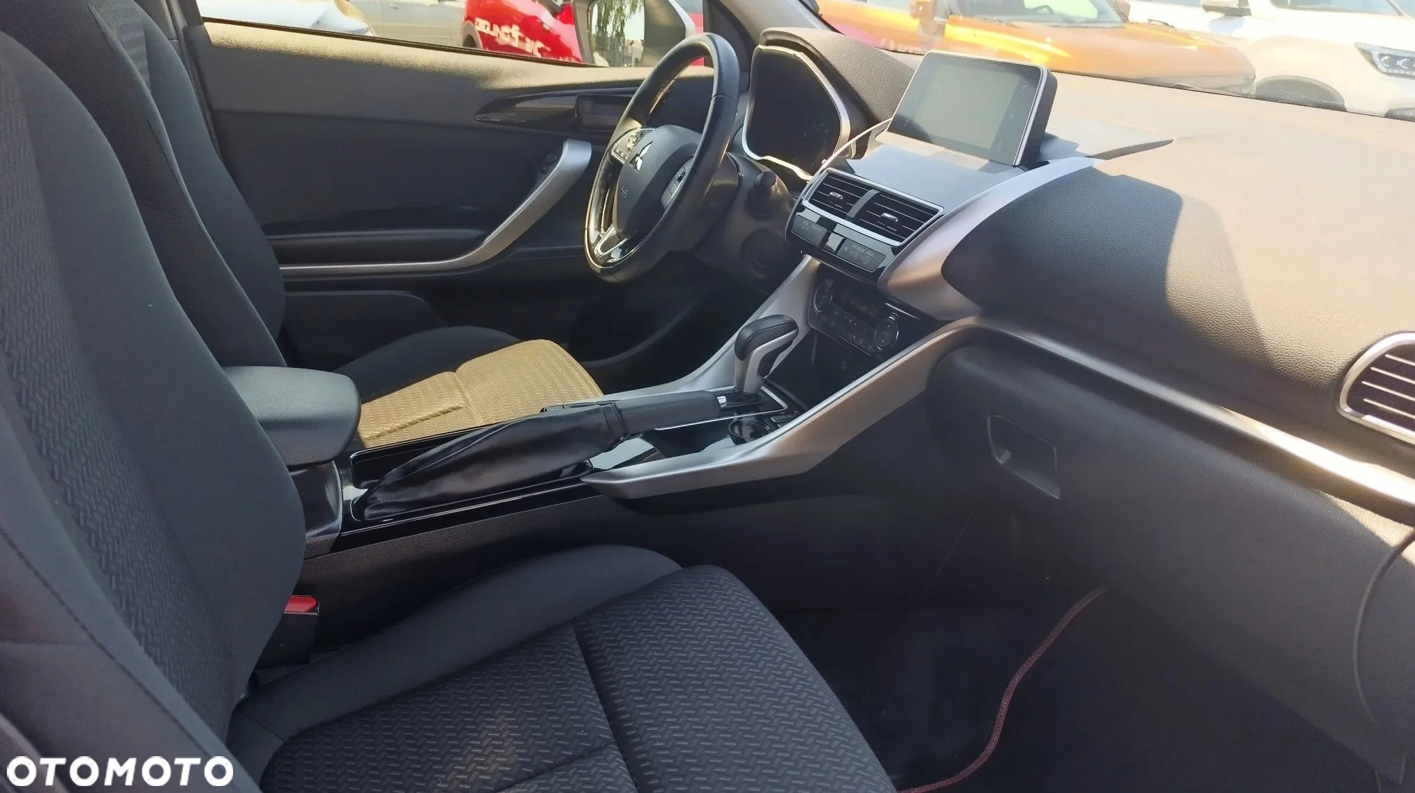 Mitsubishi Eclipse Cross 1.5 T GPF Invite Plus CVT - 13