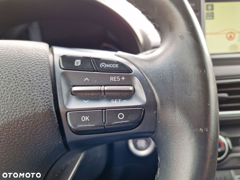 Hyundai Kona - 23