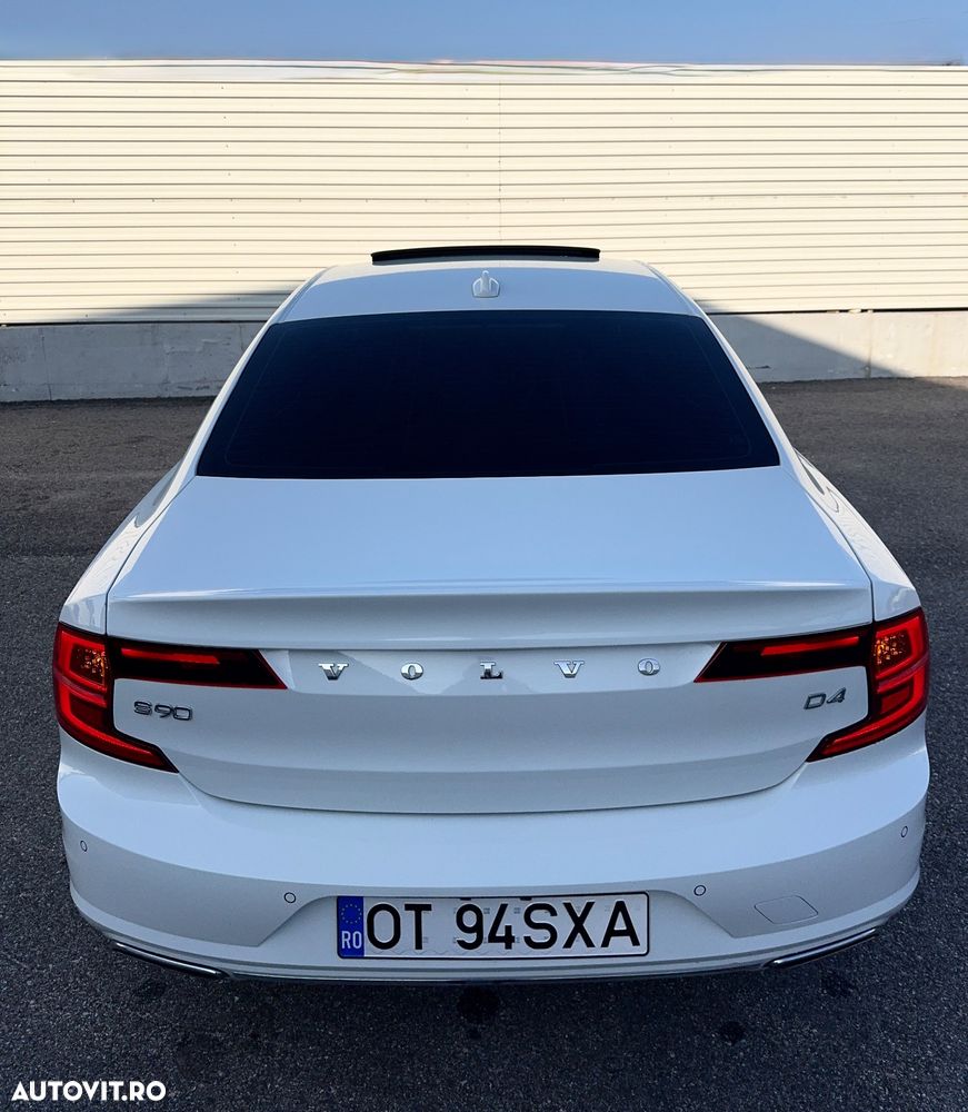 Volvo S90 D4 Momentum - 13