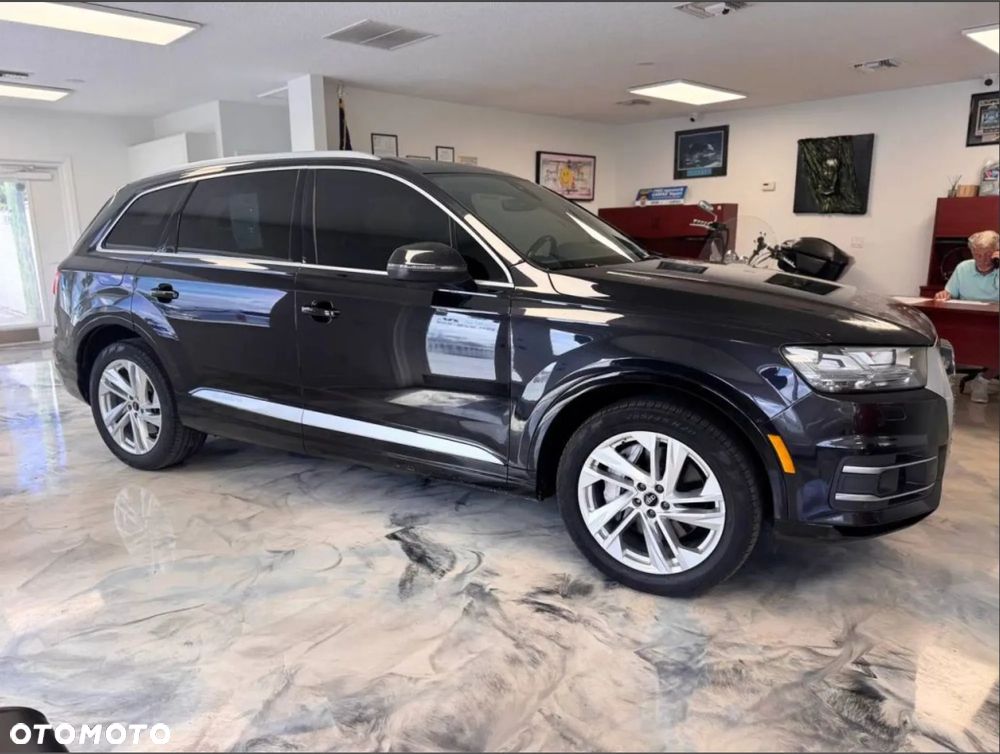 Audi Q7 3.0 TFSI Quattro Tiptronic - 5