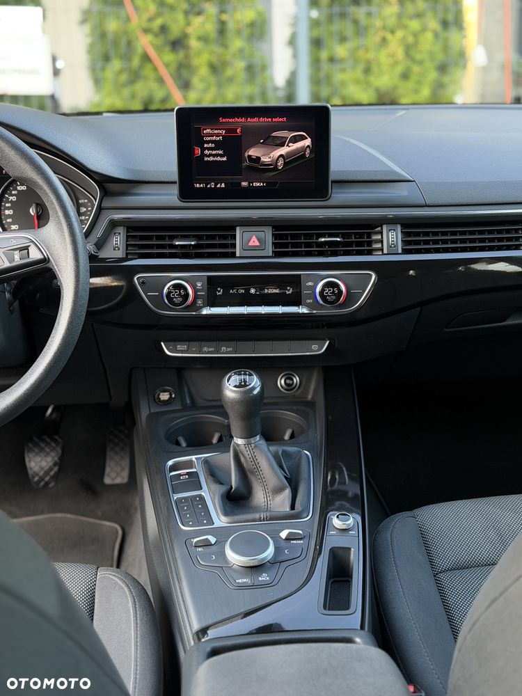 Audi A4 Avant 2.0 TDI - 23