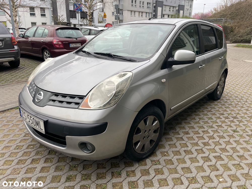 Nissan Note - 1