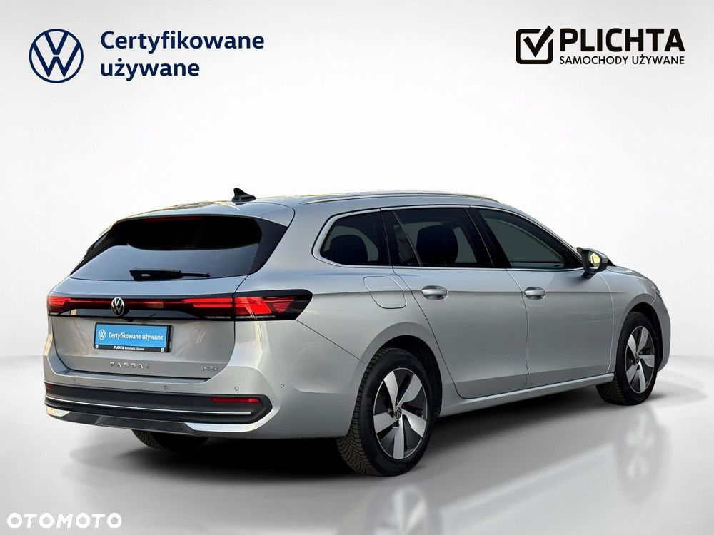 Volkswagen Passat - 7