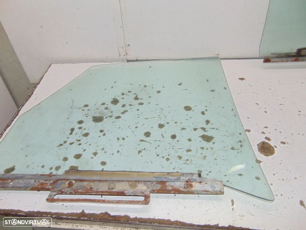 Mercedes 180 ponton vidros - 6