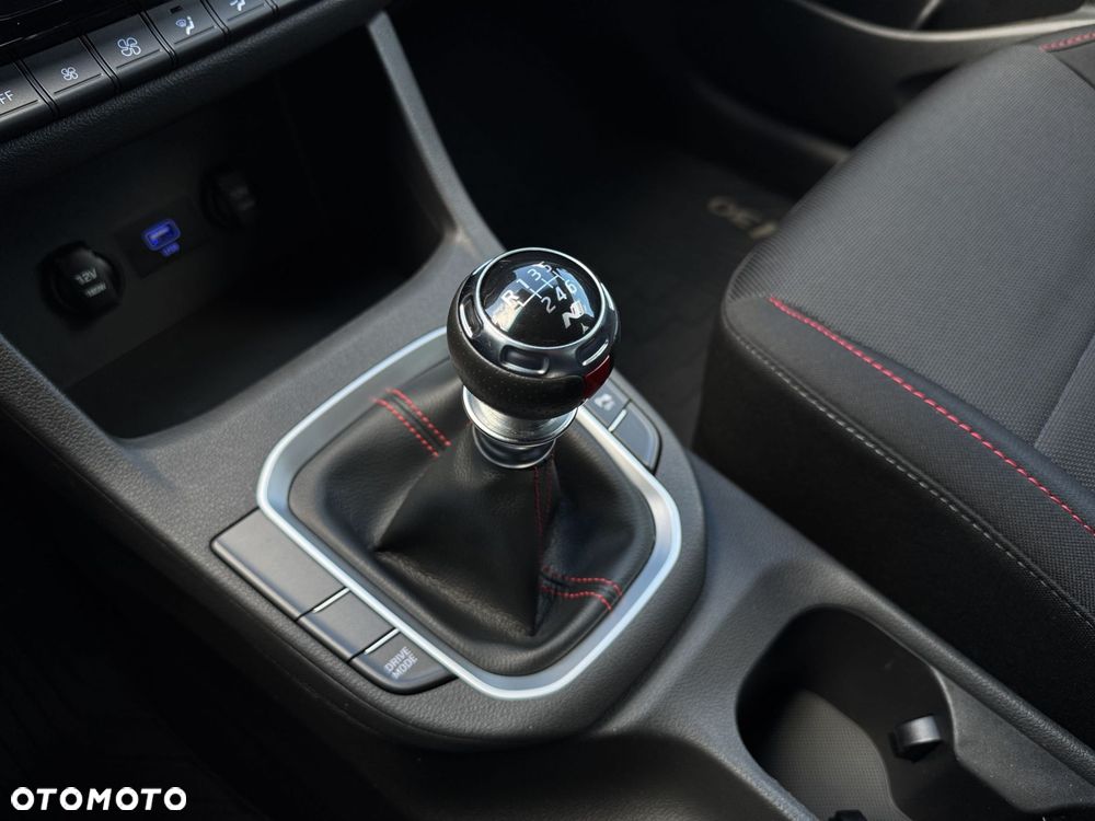 Hyundai i30 2021