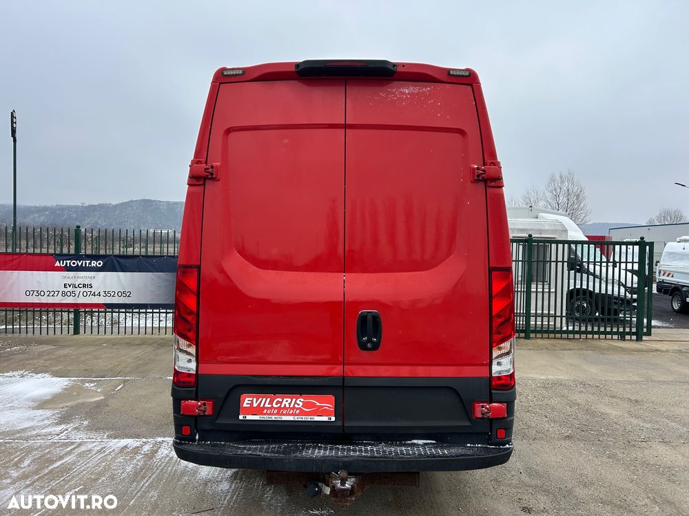 Iveco Daily 3.0 D 35C18 AXA DUBLA SPATE - 9