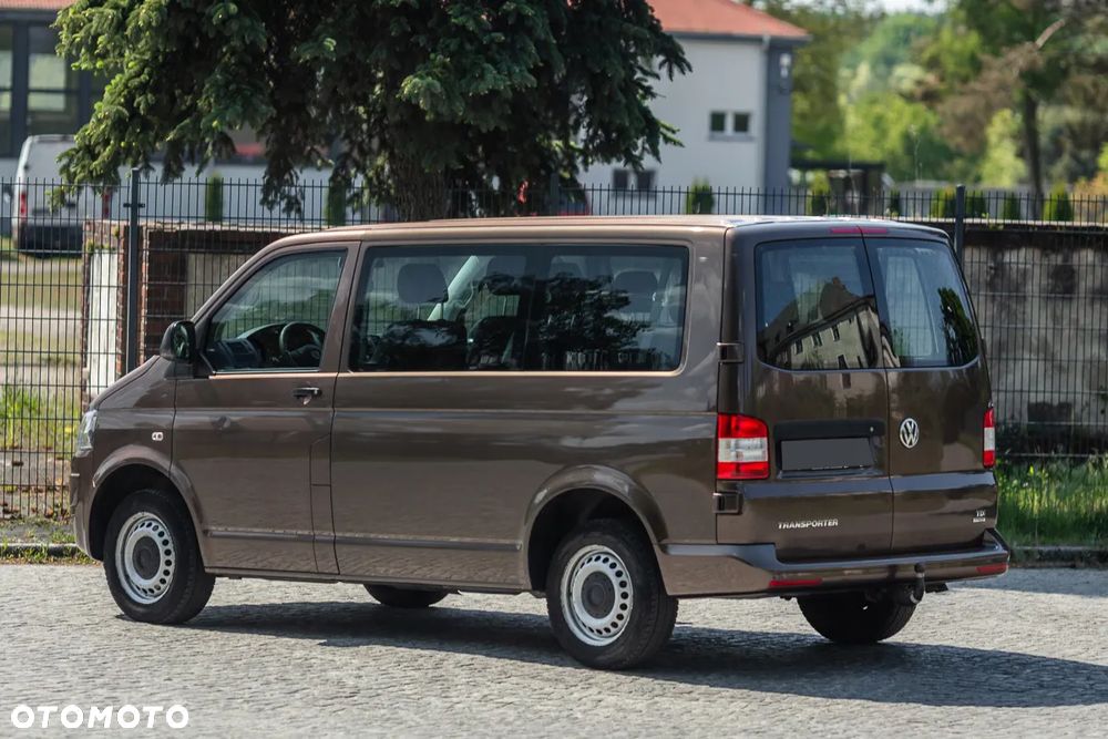Volkswagen Transporter Lang - 12