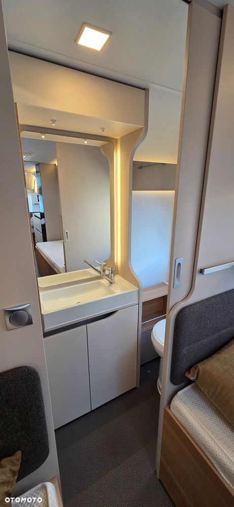 Adria Adora 572UT Mover Markiza Ogrzewanie Podłogowe - 9