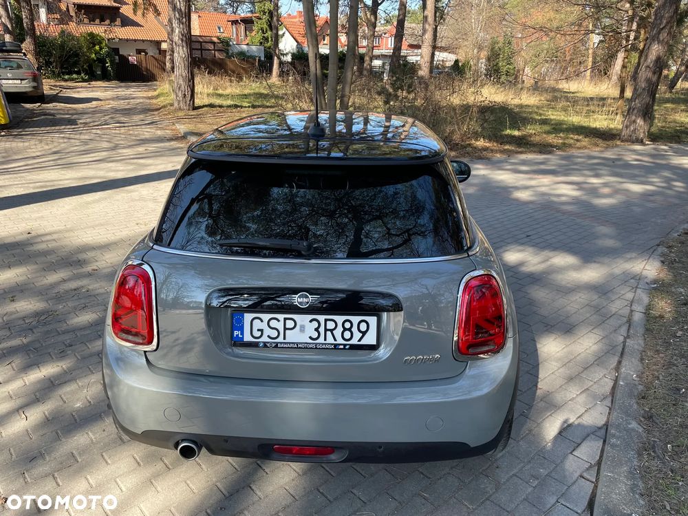 MINI Cooper Seven Chili - 5