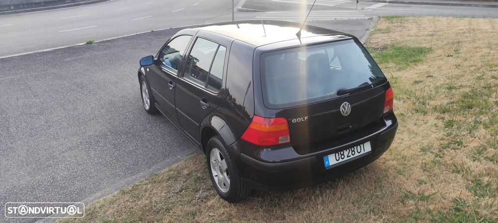 VW Golf 1.4i Confortline - 7